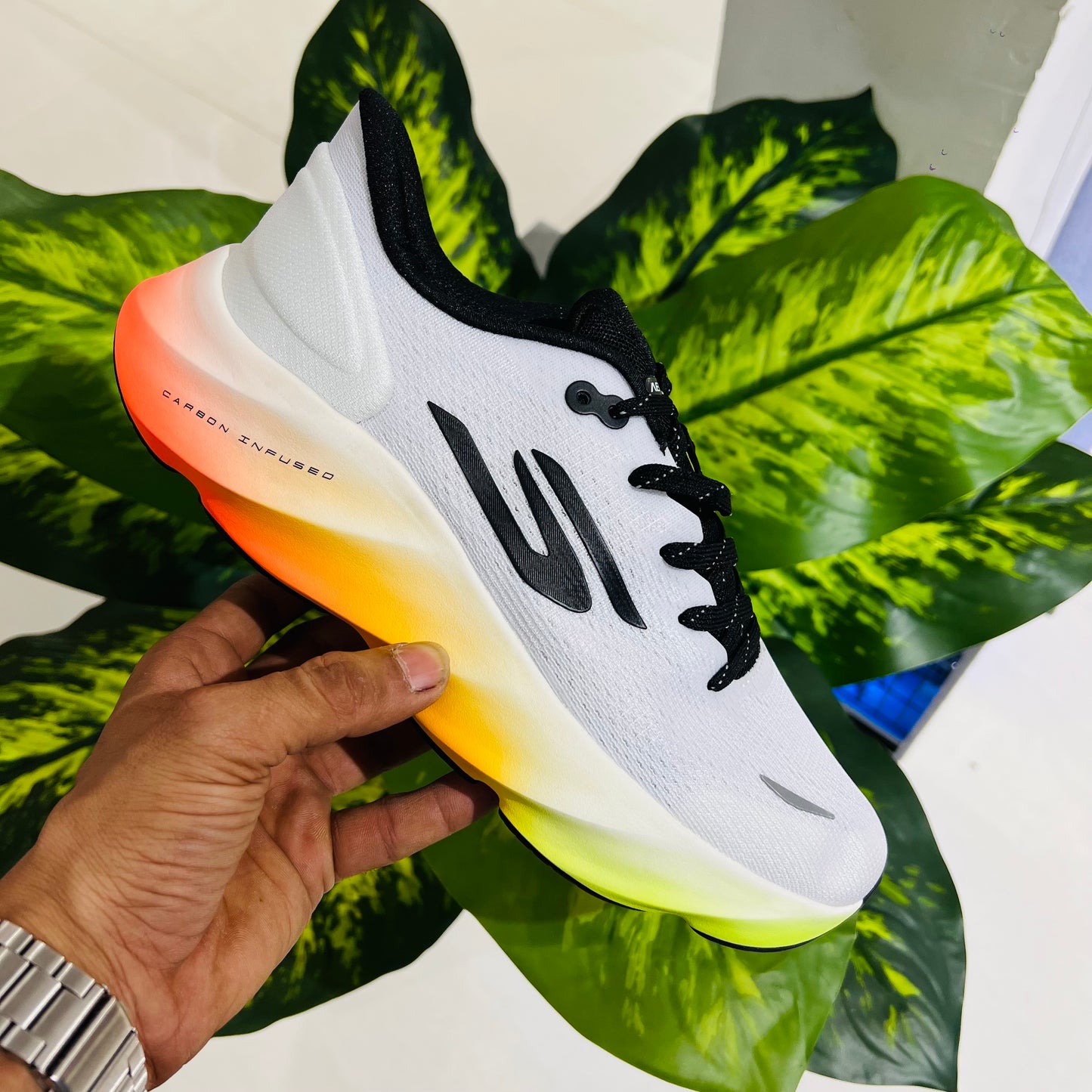 Shoes skecher white multi colour sole
