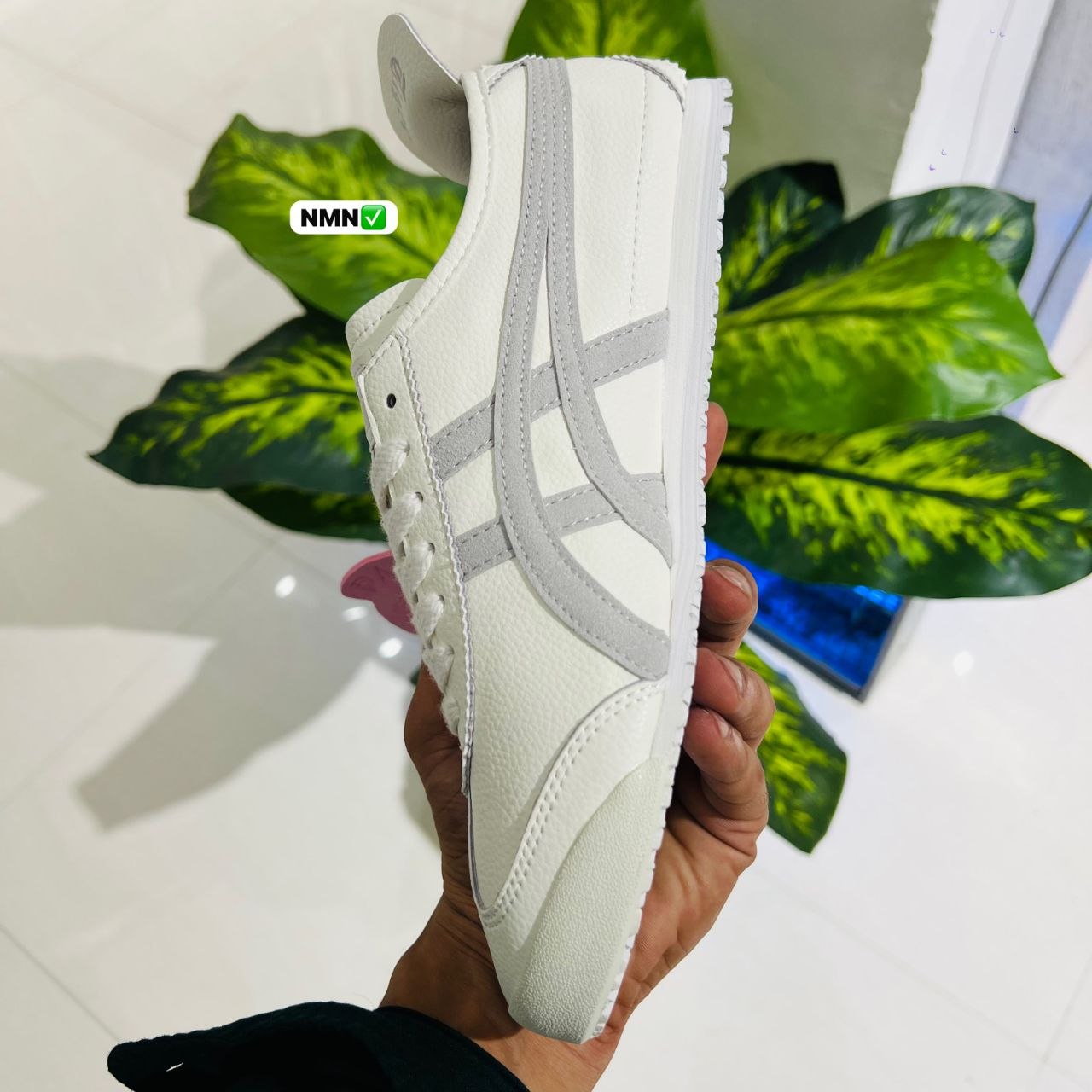 Shoes asisc onitsuka tiger grey