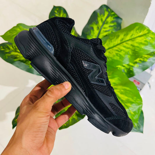 Shoes new balance future game all black night