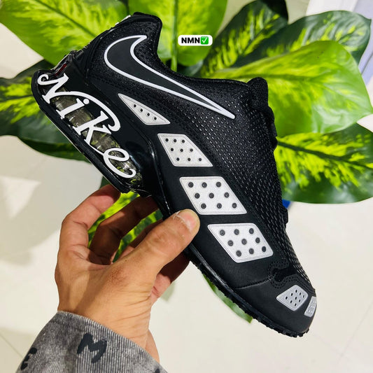 Shoes nike air black white