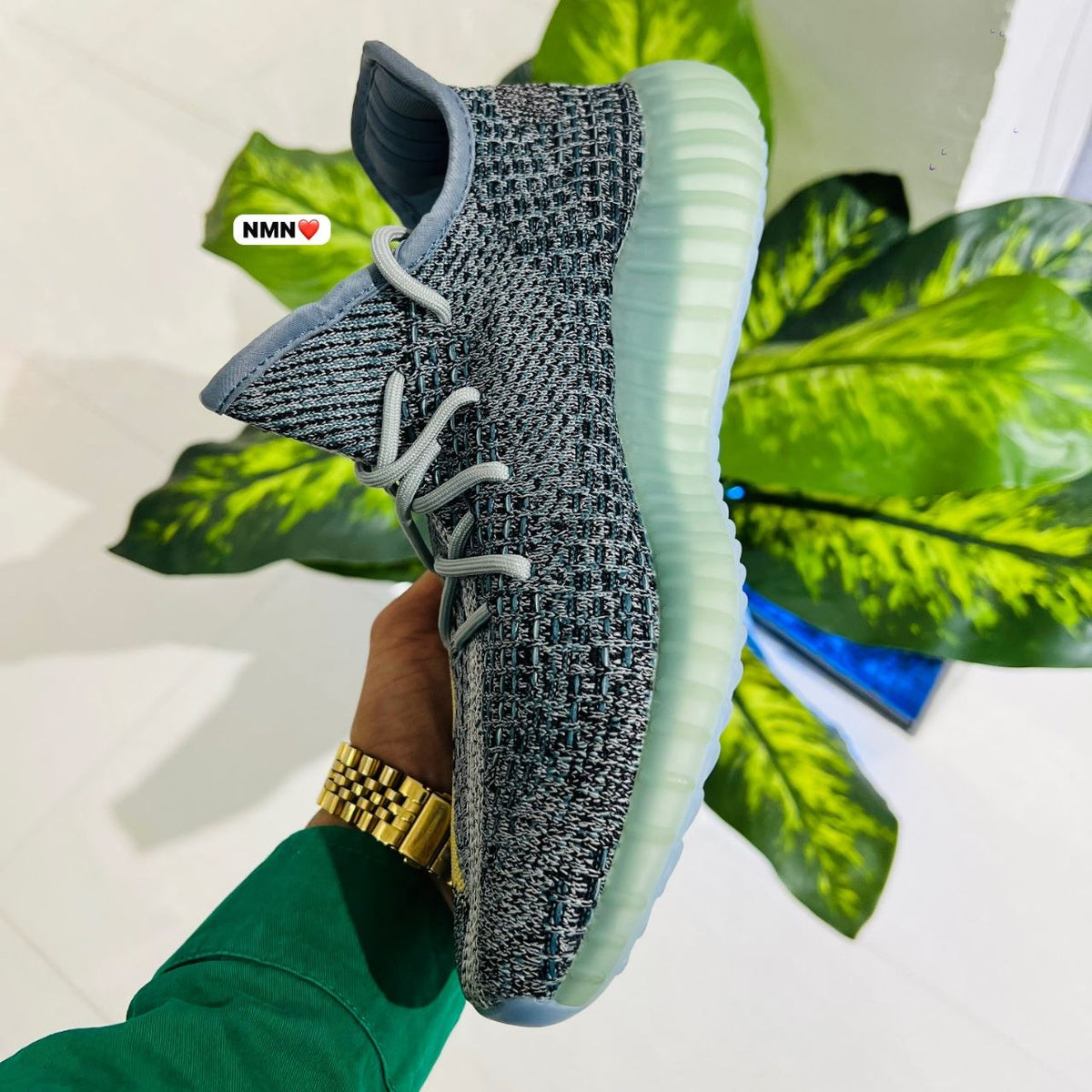 Shoes Adidas yeezy 350 grey green