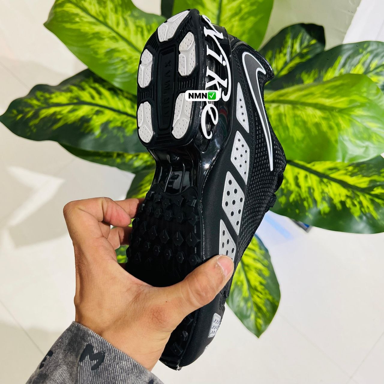 Shoes nike air black white