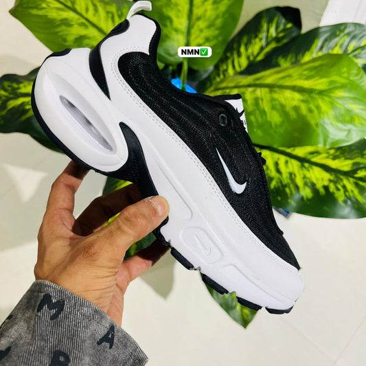 Shoes nike black white