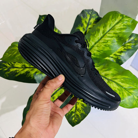 Shoes nike vomero 12 running all black