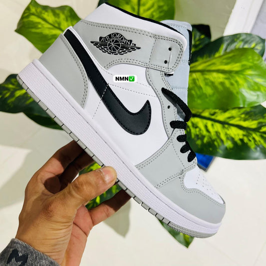 Shoes nike air jordan 1 mid grey white