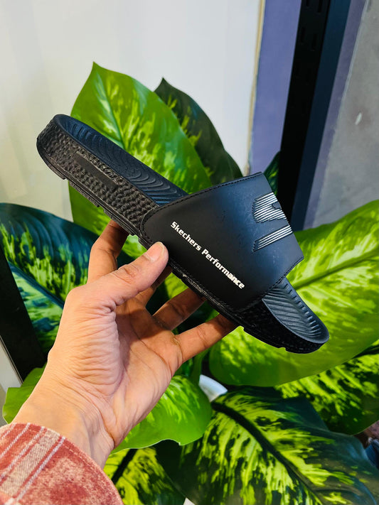 Slippers skecher black