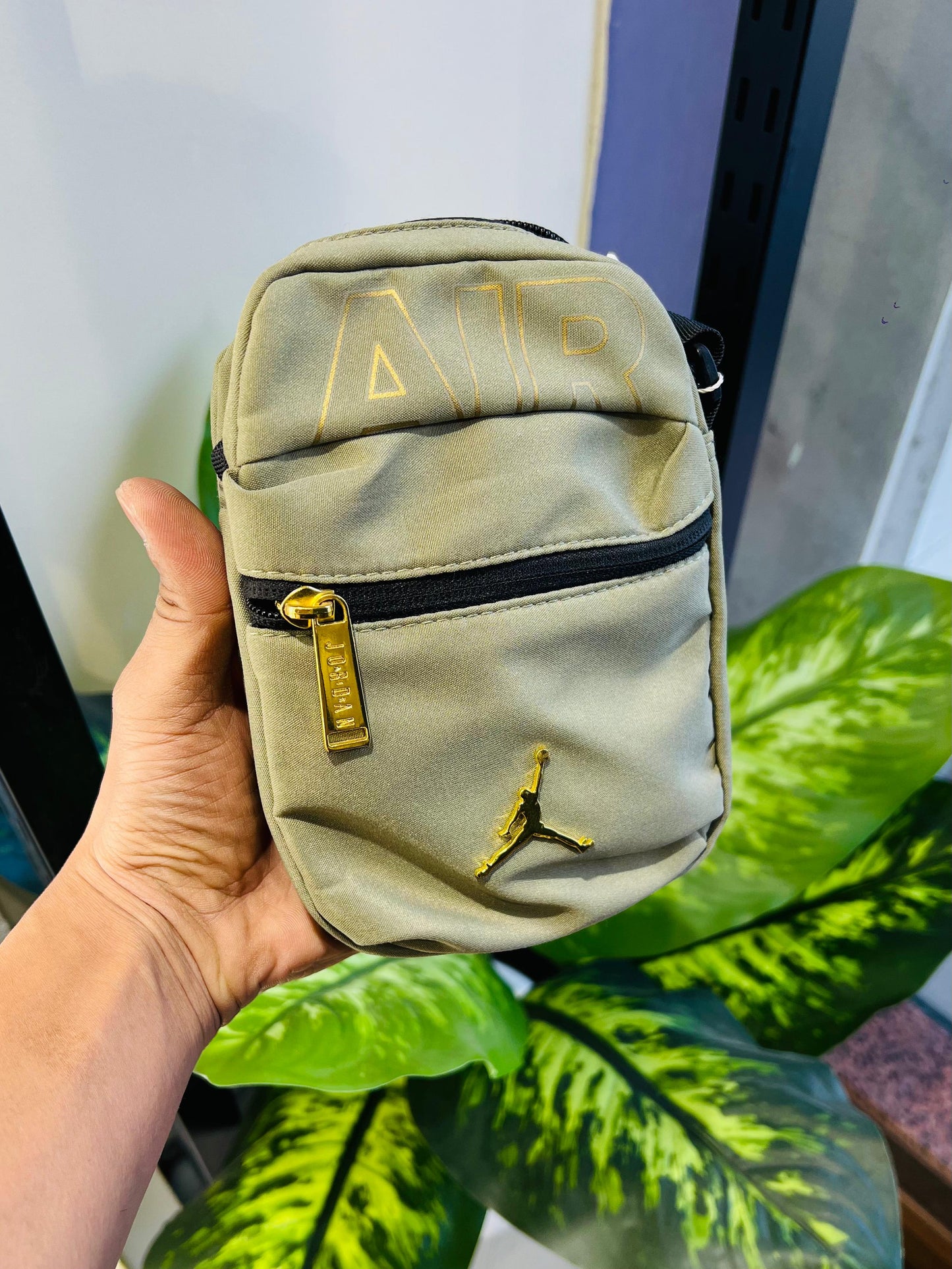 Side bag