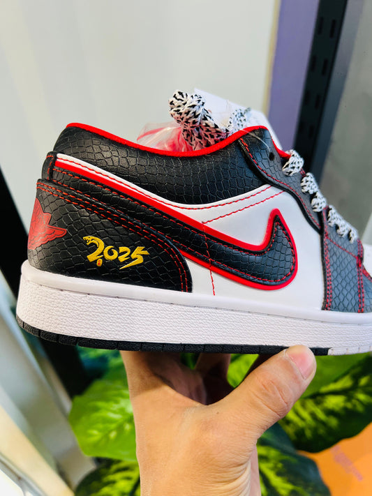 Shoes nike air jordan 2025 low black red white