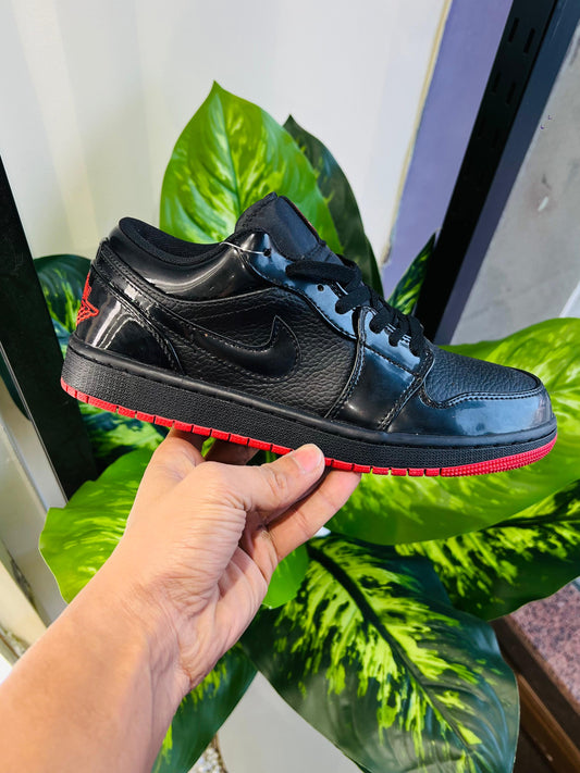 Shoes nike air jordan 1 low patent black