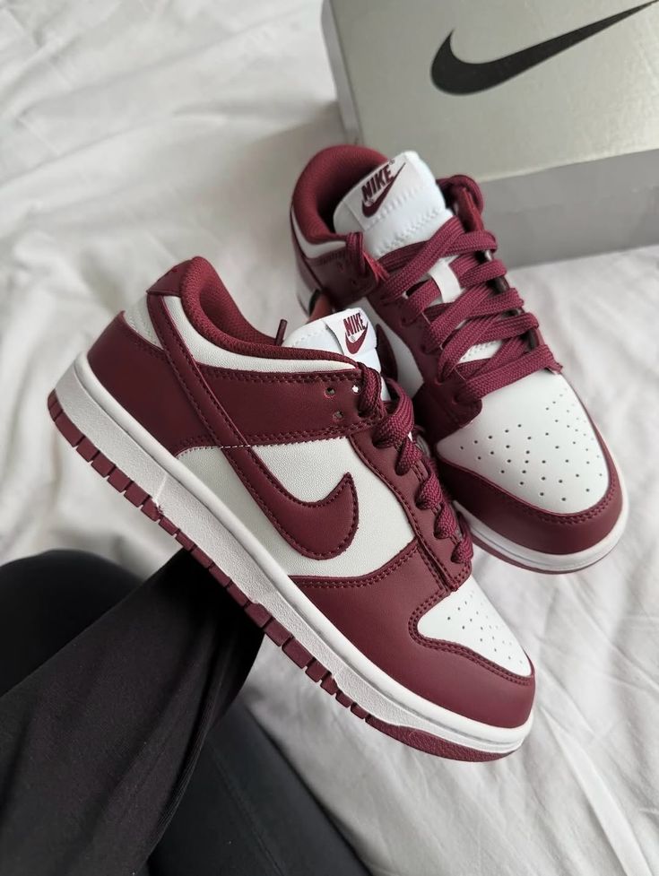 Shoes nike sb dunk low wine/ mehroon etc