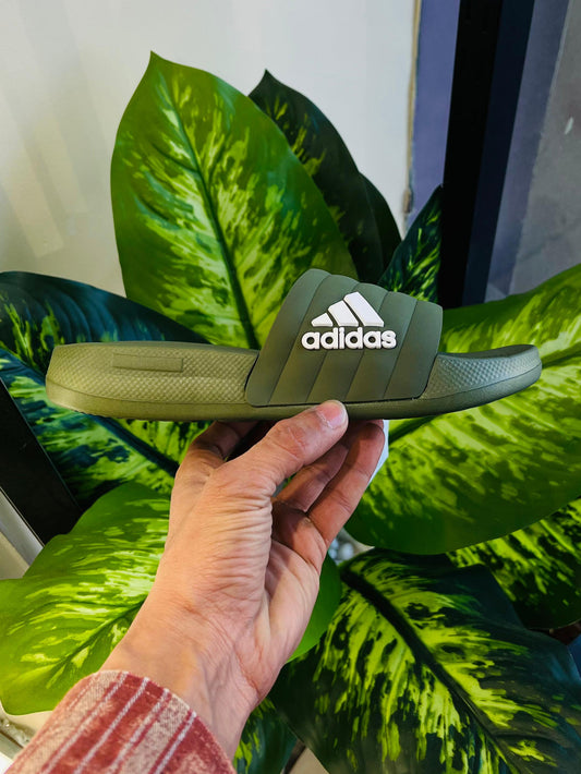 Slippers adidas green olive