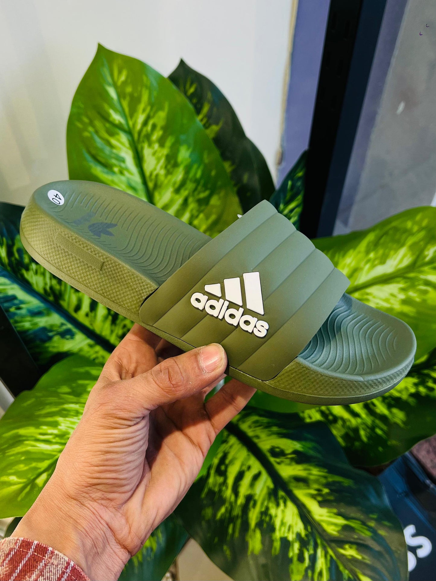 Slippers adidas green olive