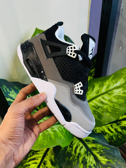 Shoes jordan retro 4 grey black