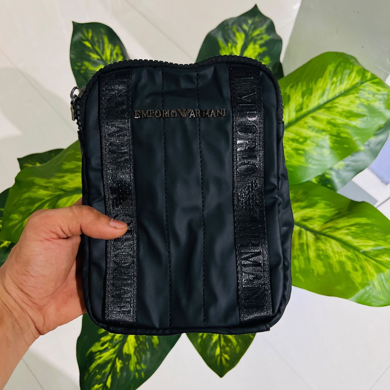 Side sling bag armani emporio black og