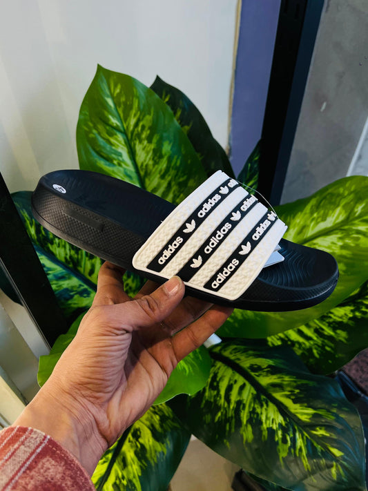 Slippers adidas black white