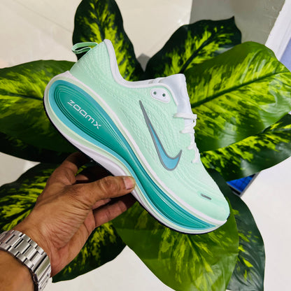 Shoes nike vomero plus green