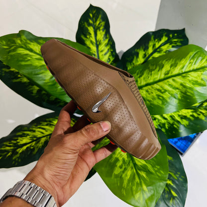 Slippers nike mind 001 brown