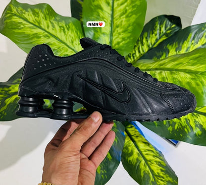 Shoes Nike shox black