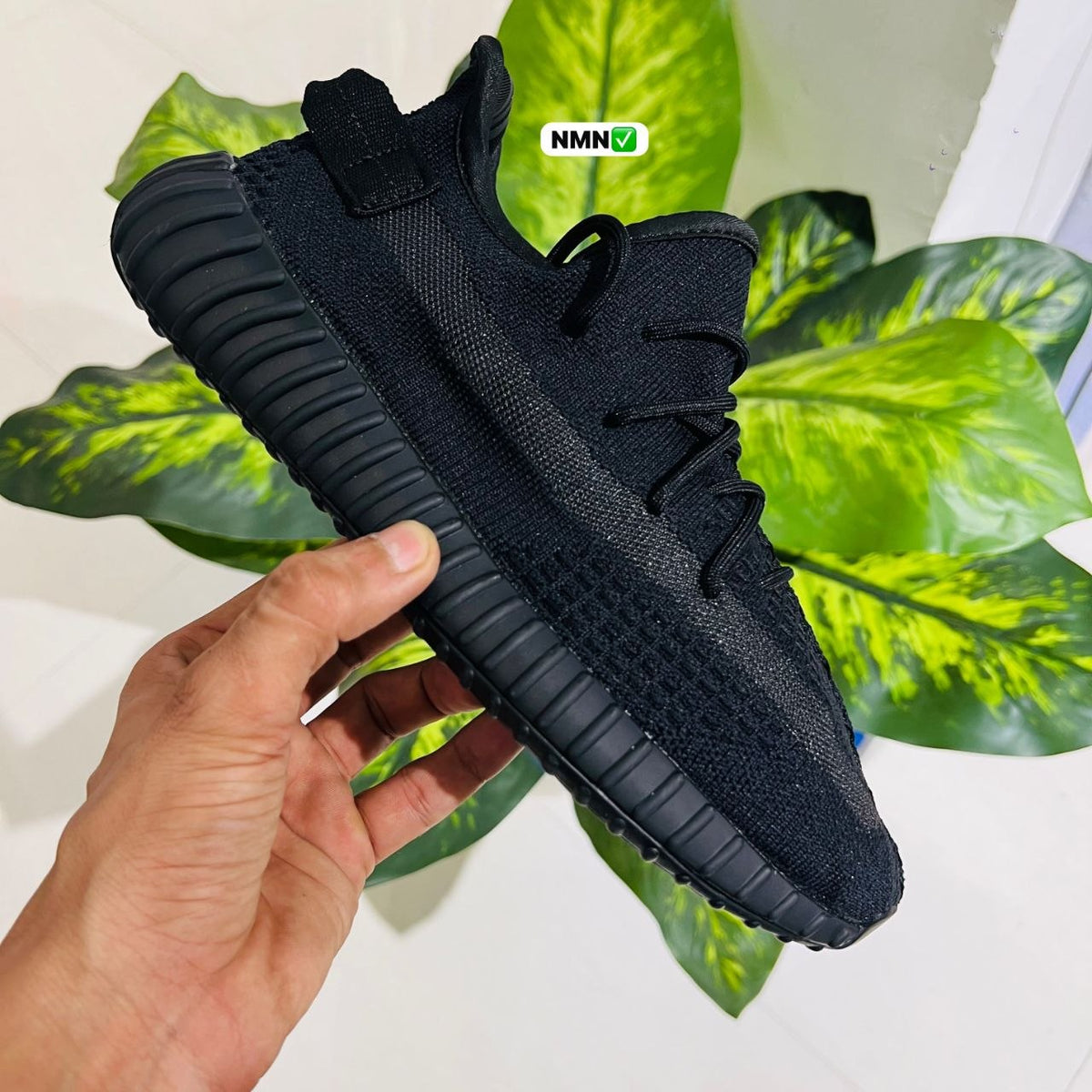 Shoes adidas yeezy 350 black