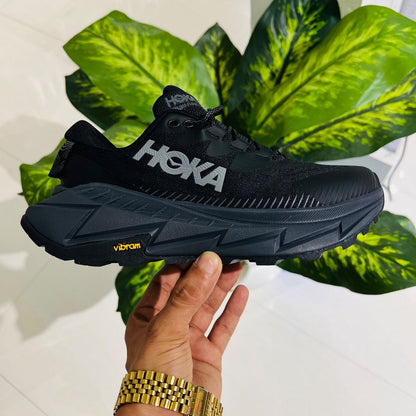 Shoes hoka vibram black