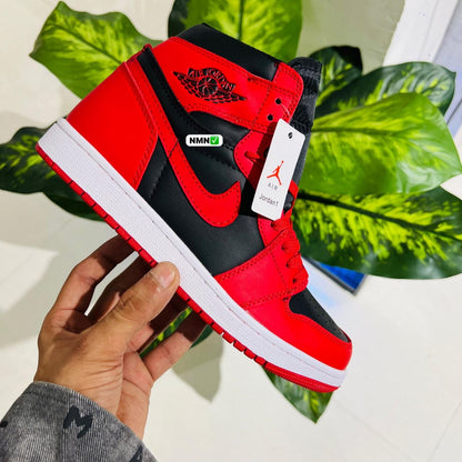 Shoes nike air jordan 1 high red black
