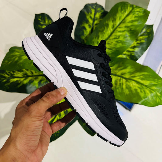 Shoes adidas running black white
