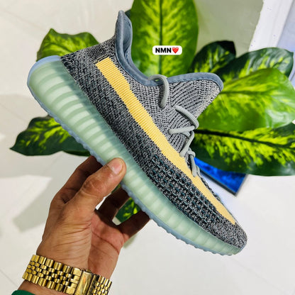 Shoes Adidas yeezy 350 grey green