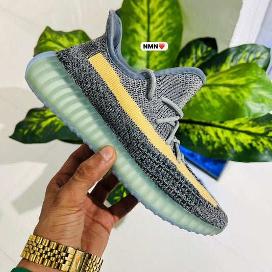 Shoes Adidas yeezy 350 grey green