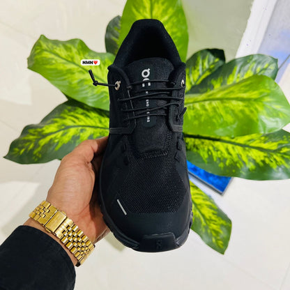Shoes On cloud black