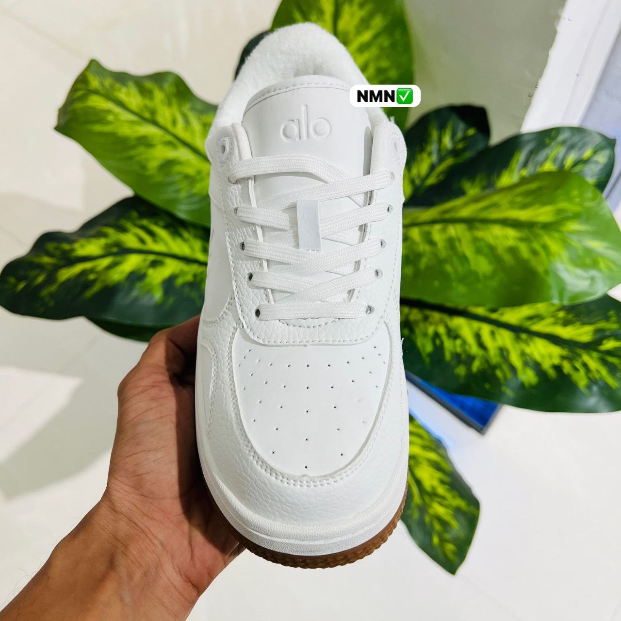 Shoes alo white brown