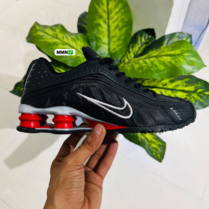 Shoes nike shox black red grey