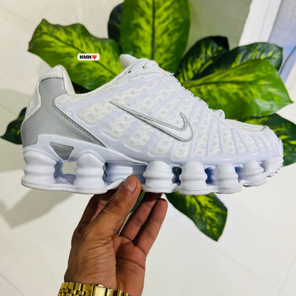 Shoes Nike shox white1