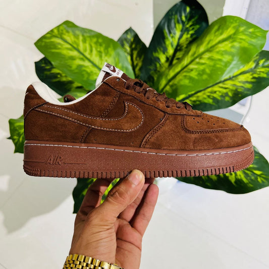 Shoes nike airforce 1 low suede leather brown