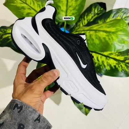 Shoes nike black white