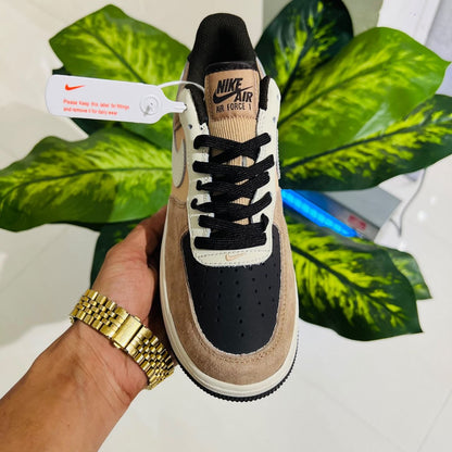 Shoes nike airforce 1 low suede leather black light brown