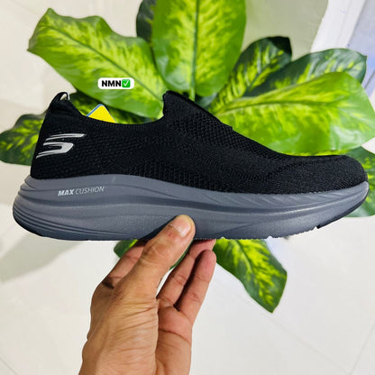 Shoes skechers max cushion black grey