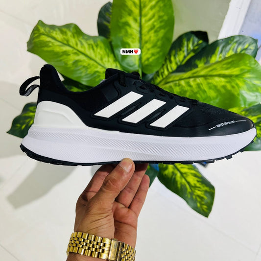 Shoes Adidas black white