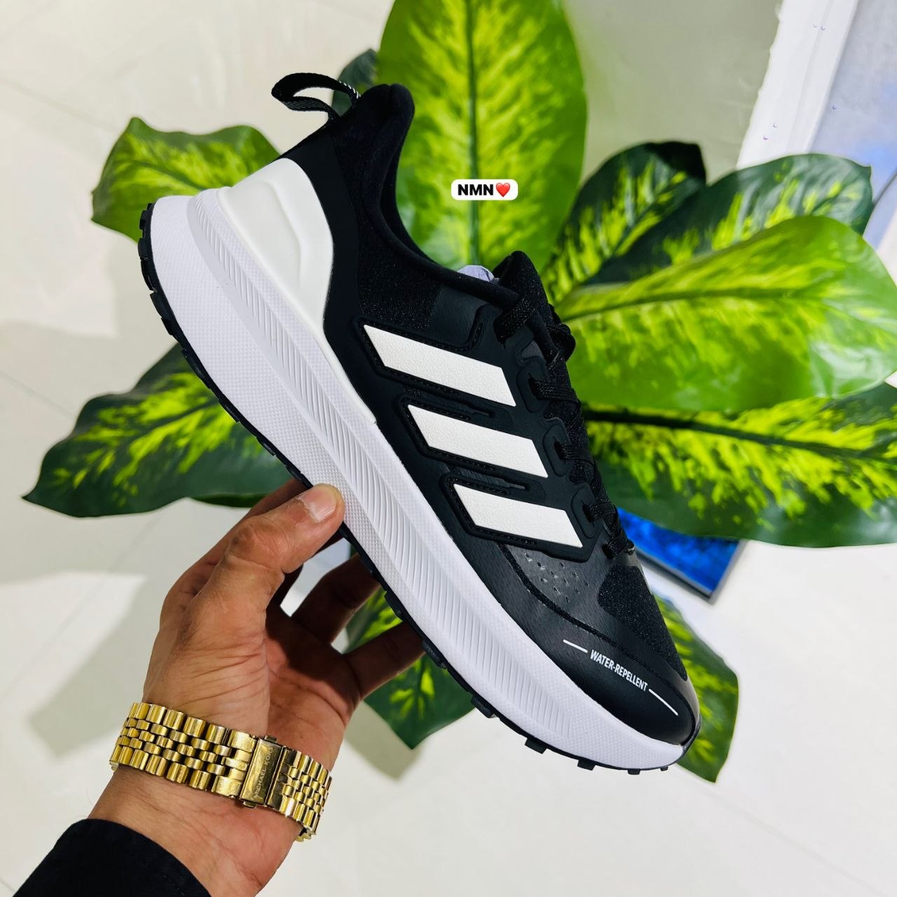 Shoes Adidas black white