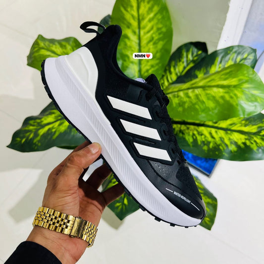 Shoes Adidas black white