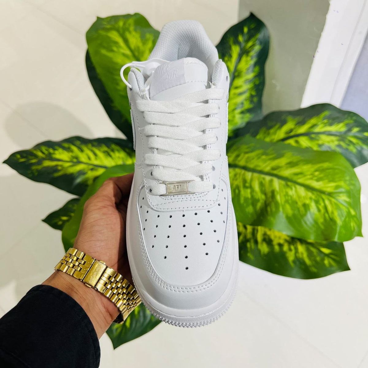 Shoes nike airforce 1 tripple white NMN11