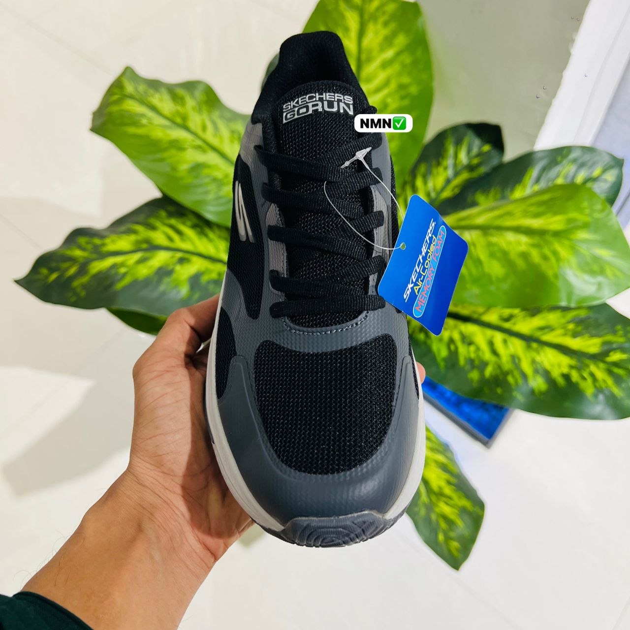 Shoes skechers max cushion grey black