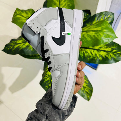 Shoes nike air jordan 1 mid grey white