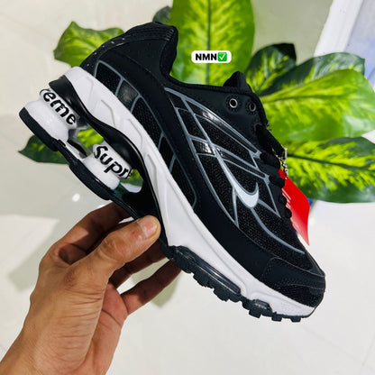 Shoes nike shox x supreme black white