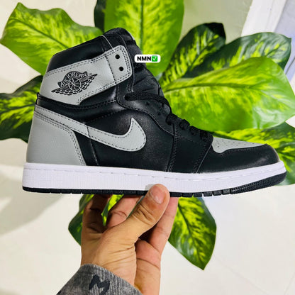 Shoes nike air jordan 1 high black grey