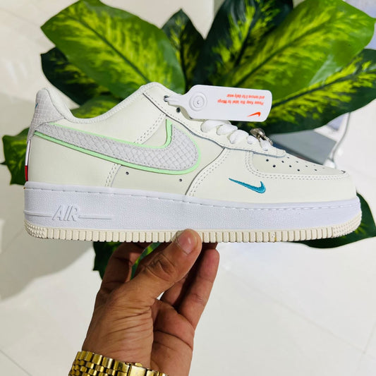 Shoes nike airforce 1 low british white grey