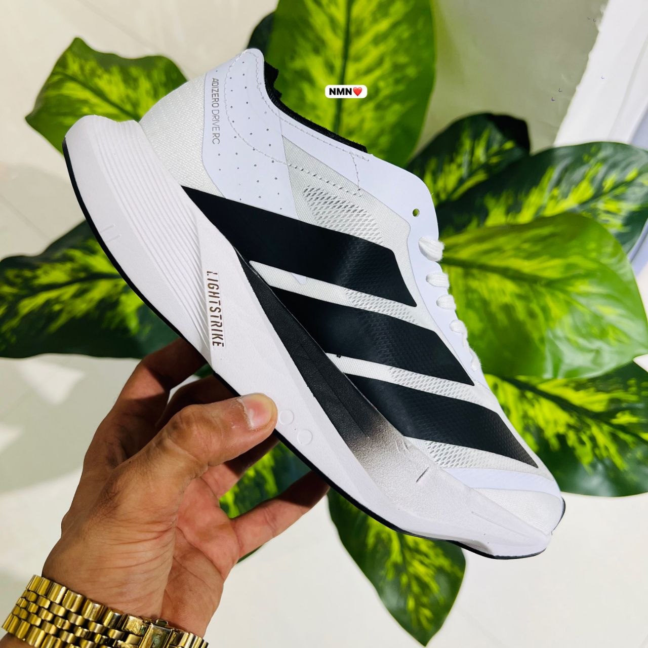 Shoes Adidas white black
