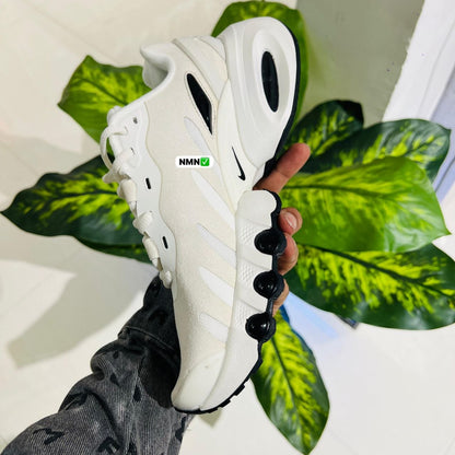 Shoes nike air max dn8 white black