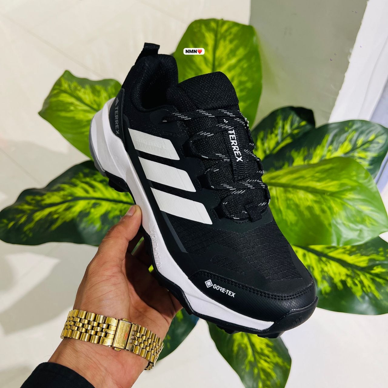 Shoes Adidas black white1