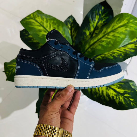 Shoes nike air jordan 1 low blue black