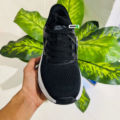 Shoes skchers maxcushion black white